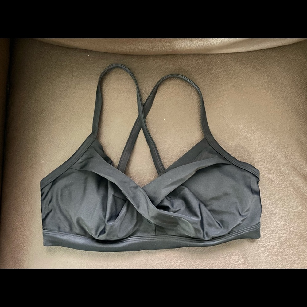 Athleta Black  Bikini swim top. Size 36 D/DD. Excellent condition.